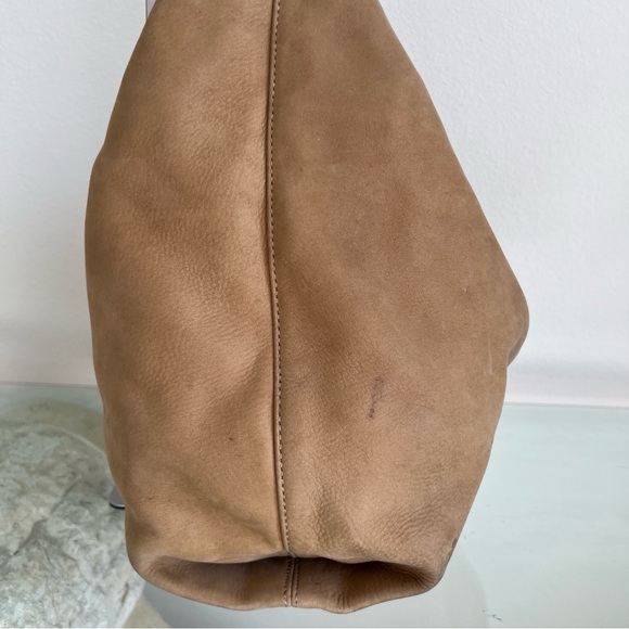 Fendi Mamma Baguette Suede Shoulder Bag – Tortoise & Gold Hardware - Picture 9 of 16